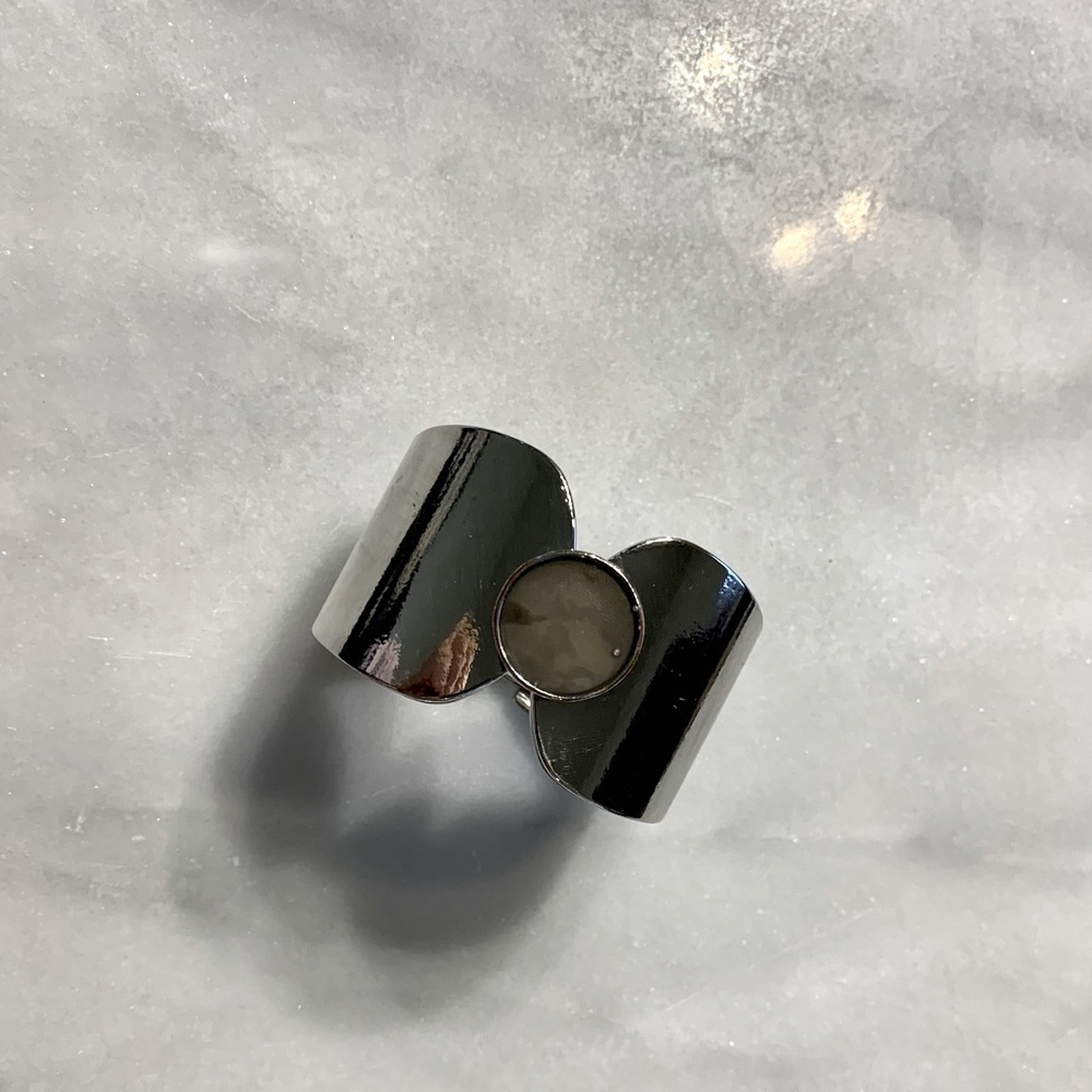 Silver Bangle ✨NWOT✨
